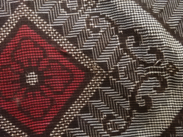 JAPANESE KIMONO / ANTIQUE KIMONO / SILK / DORO OSHIMA TSUMUGI / WOVEN RHOMBUS & FLOWERS